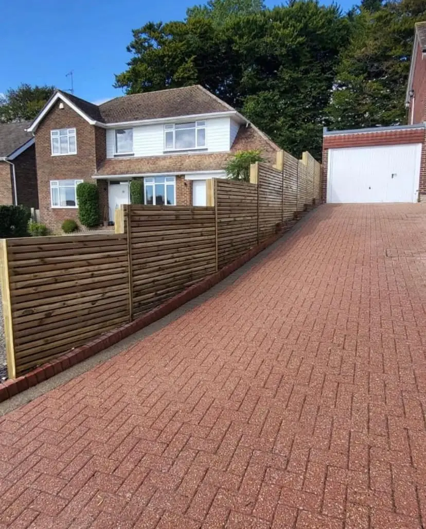 fencing 4 - Coast To Country Garden Services Ltd